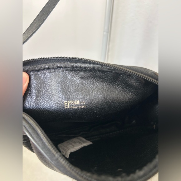 Fendi Vintage Black Leather Crossbody Bag - Picture 10 of 16